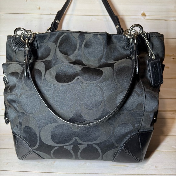 Coach Handbags - Coach Peyton Signature Black Tote Bag 14505